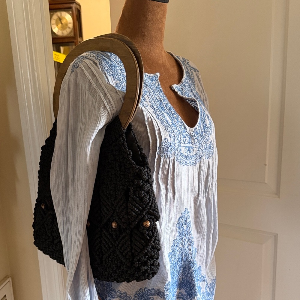 Black macrame handbag with wooden handles BOHO - Picture 9 of 9